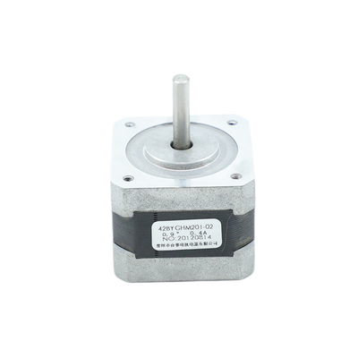 Beli Nema 17 42mm Motor Stepper Hibrida Kebisingan Rendah 0,9 Sudut Langkah 4 Memimpin 11.2V 2.4A online manufacture